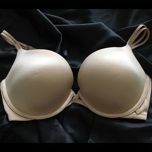 Victorias Secret Very Sexy Push-up 32DD beige/nude